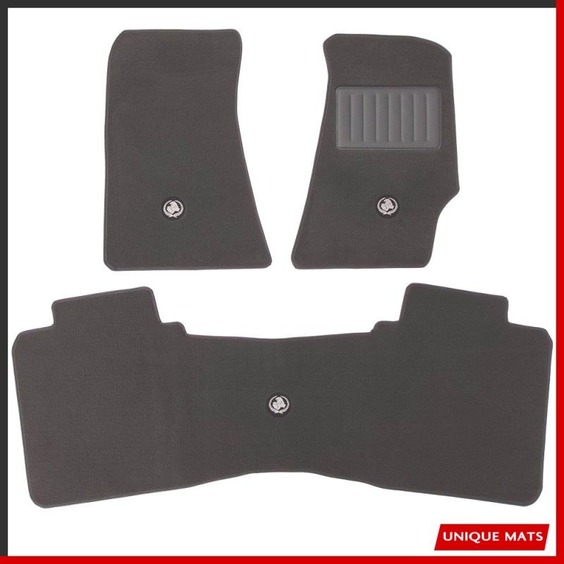 Holden Stateman / Caprice WH WK WL 1999 - 2005 Custom Fit Mats 3Pc with Wreath Badges